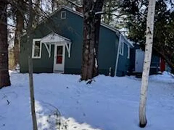 10 Warren Street, Bridgton, ME 04009