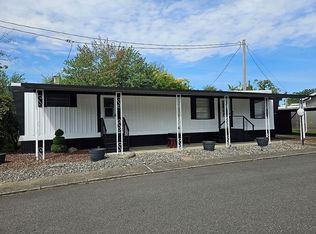 16901 SE Division St UNIT 42, Portland, OR 97236