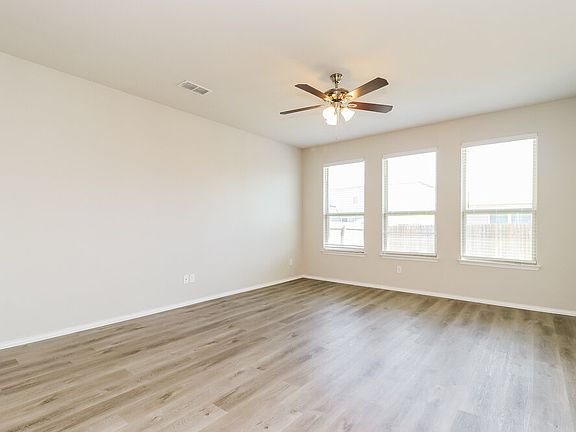 3rd image of 6209 Jackstaff Dr