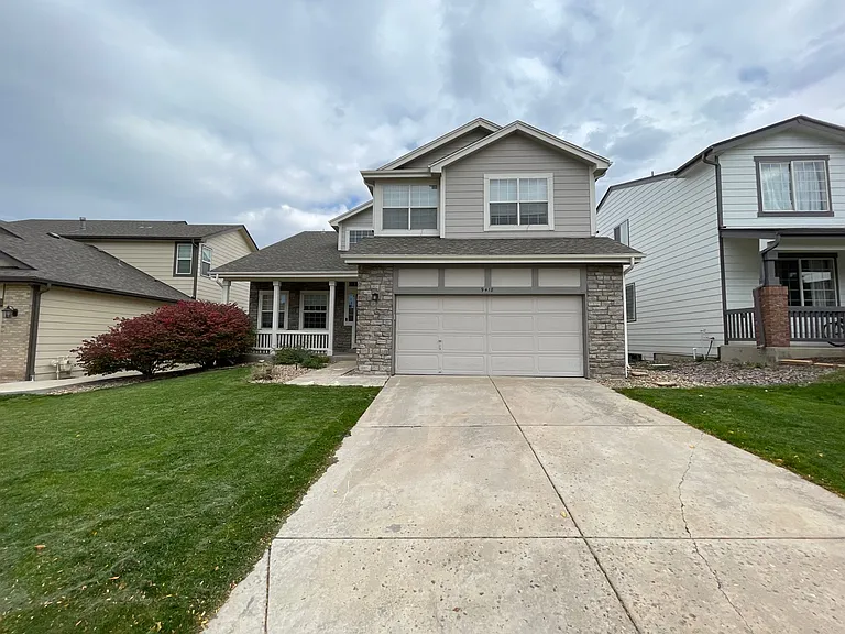 9418 Burgundy Cir — Photo 1
