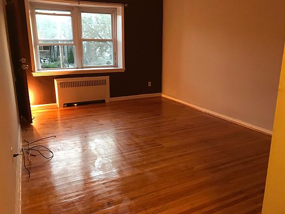 4th image of 853 Windermere Ave #A