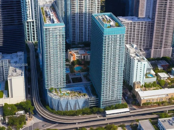 79 SW 12th St #2809, South Miami, FL 33130