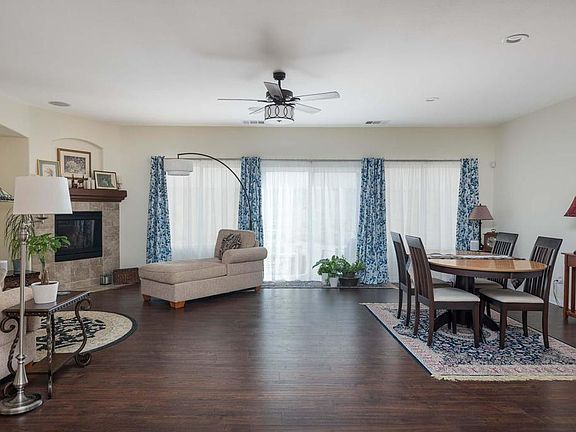 2nd image of 64172 Yosemite Ln