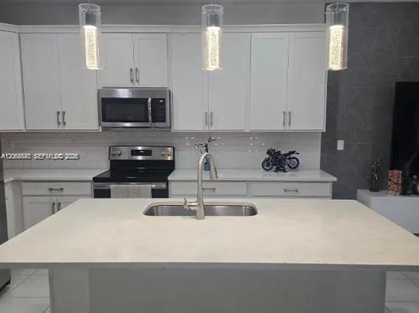 10111 Akenside Dr #0, Boca Raton, FL 33428