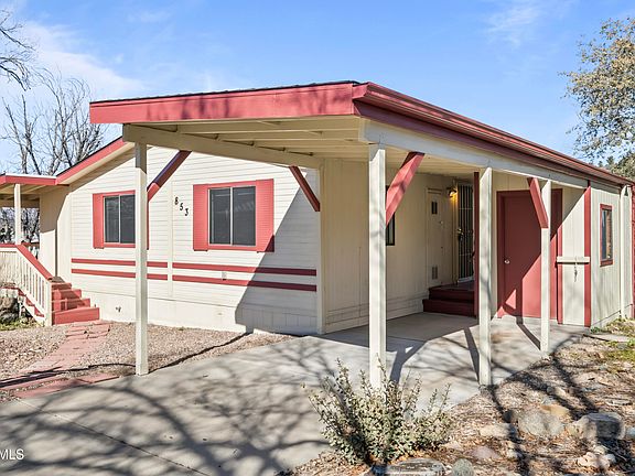 3rd image of 853 N Wildflower Dr