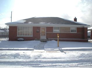 11060 Sunburst Ave, Warren, MI 48089