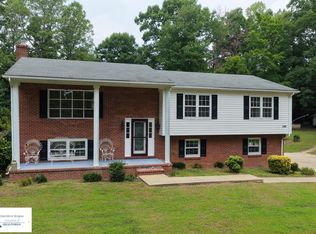 284 Warehouse Rd, Blairs, VA 24527