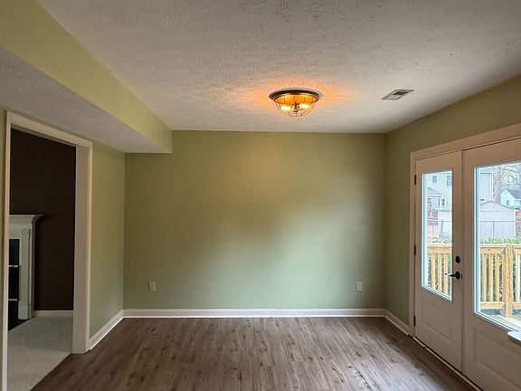 4th image of 105 Pescara Ln