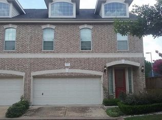 3215 Holly Path, Houston, TX 77042