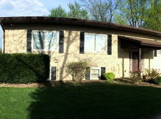 54 Bohnenstiehl Rd, Collinsville, IL 62234