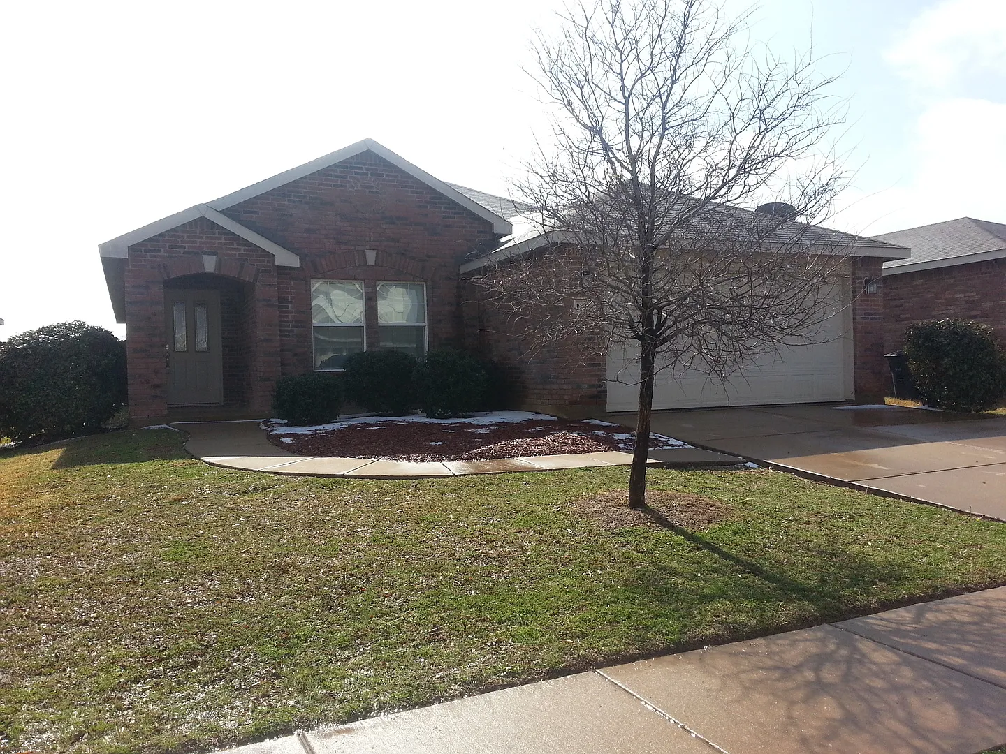 3/2/2 in Burleson ISD — Photo 2