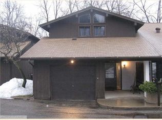 1762 McKnight Rd N, Saint Paul, MN 55109