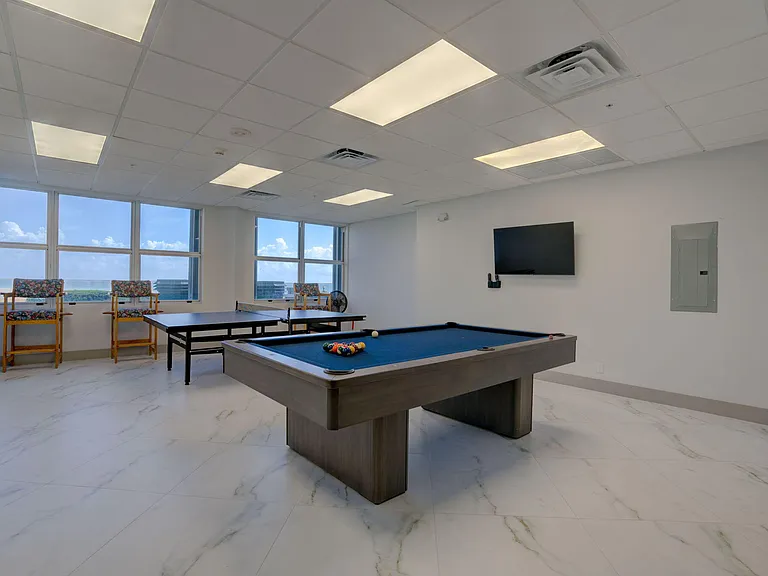 5200 N Ocean Dr #1004 — Photo 37