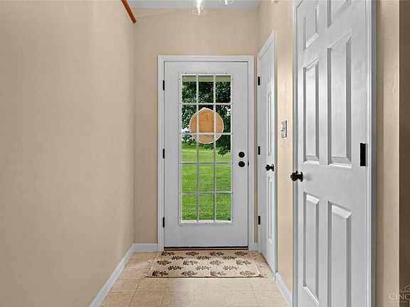 5th image of 1685 Oglesbee Rd