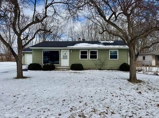 46 E 66th Pl, Merrillville, IN 46410