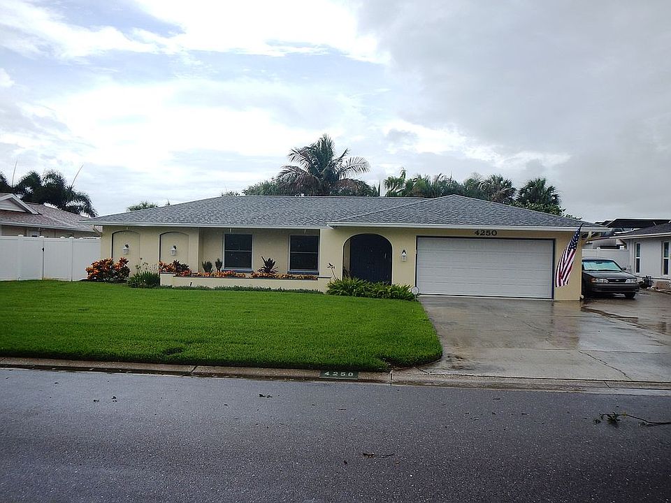 1st image of 4250 46th Ave S