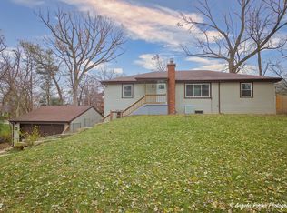 7719 Oak Dr, Wonder Lake, IL 60097