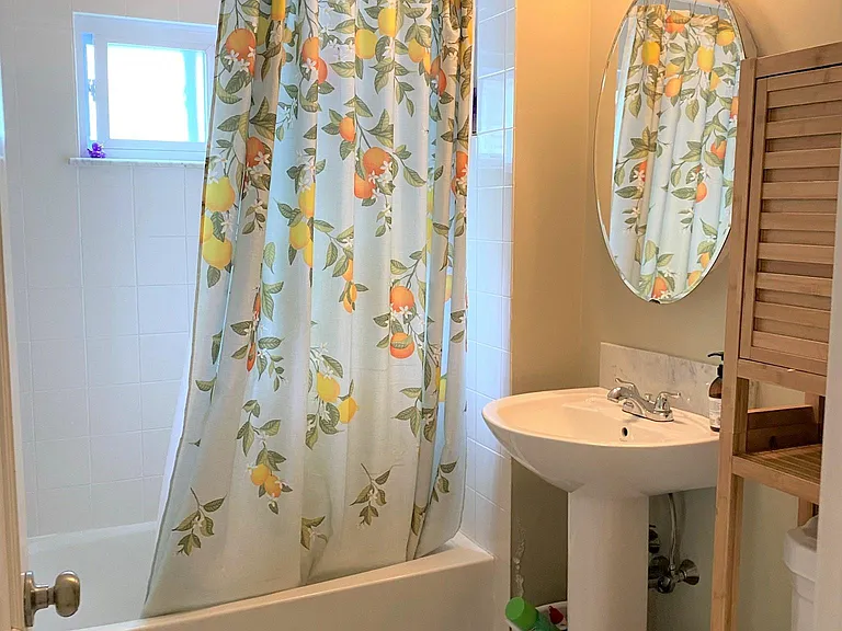 36 Burnside Ave #2 — Photo 7