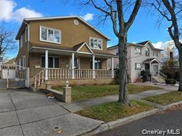 81-43 262nd Street, Glen Oaks, NY 11004