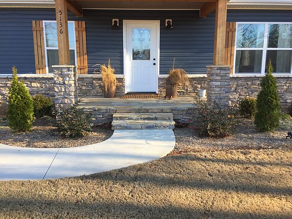 3rd image of 5136 Jordan Rd