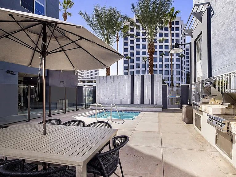 Main and Jamboree Apartments — Photo 6