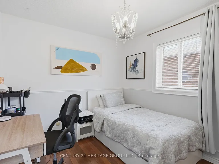 8 Caruso Dr — Photo 13