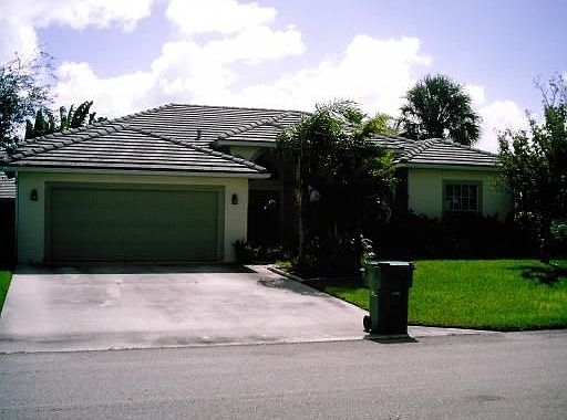 1st image of 6424 NW 54th St