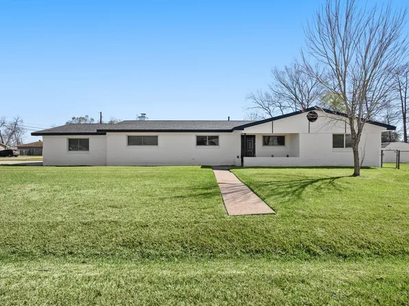 I 1302nd Ave, South Houston, TX 77587