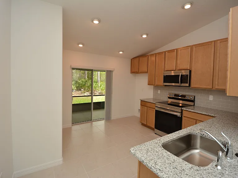 31 Zoeller Ct #A — Photo 13