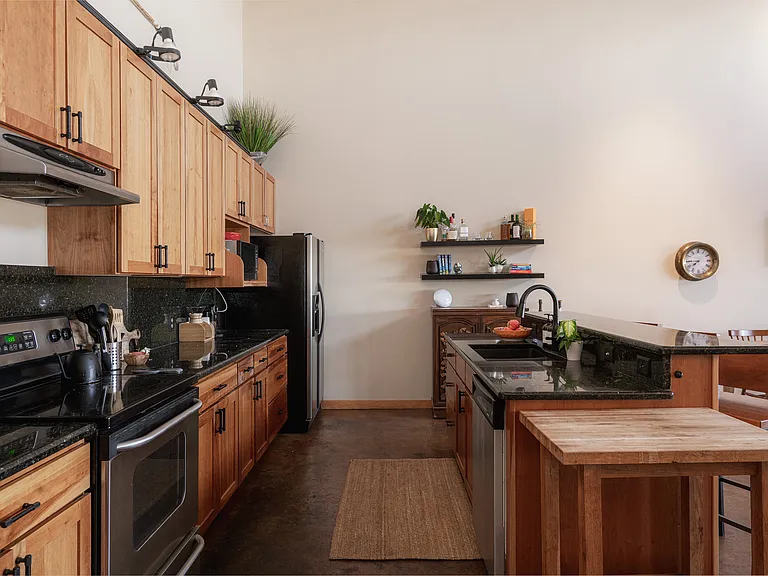 2715 Blake St #204 — Photo 5