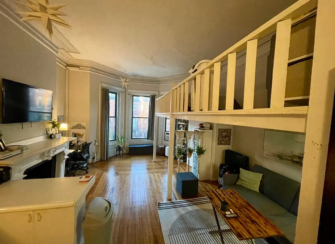 Studio, 475 sqft, $2,200 — Photo 4