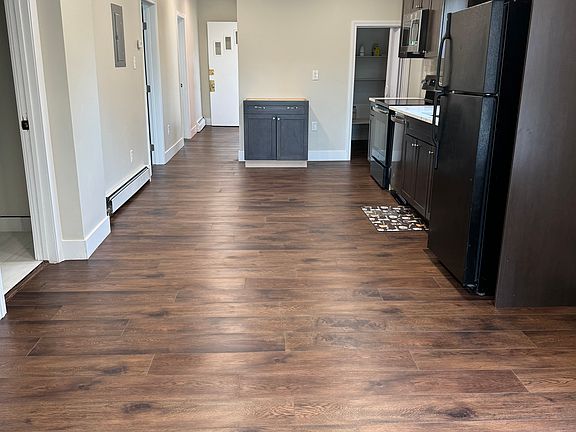 3rd image of 264 June St #1