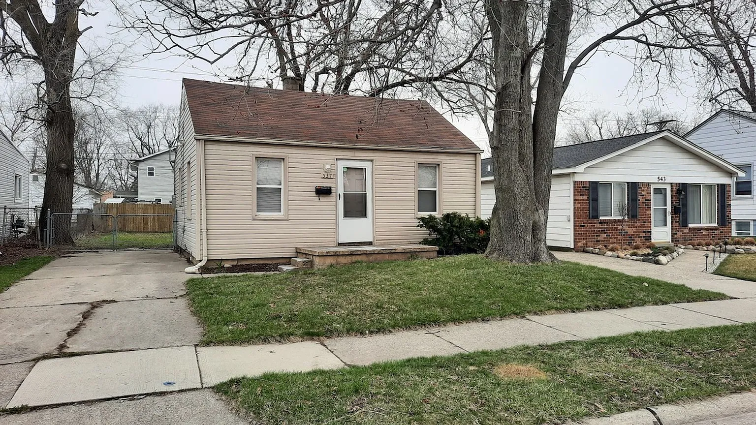 537 E Guthrie Ave photo 1