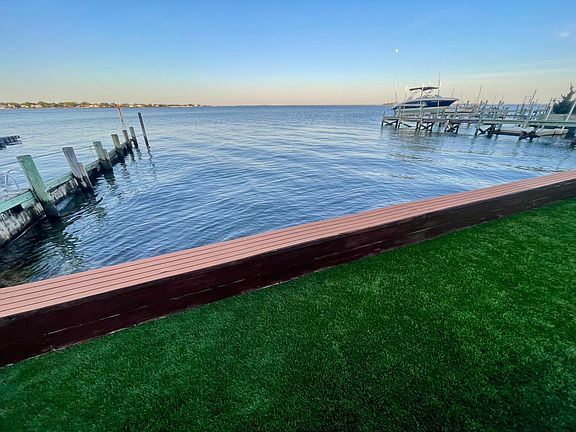 4th image of 332 E Shore Dr