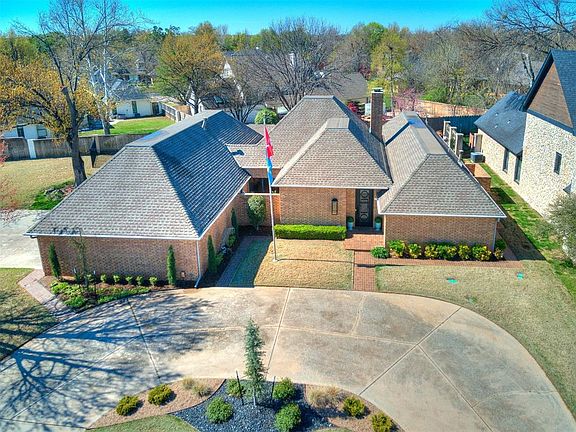 2nd image of 4708 Tamarisk Dr