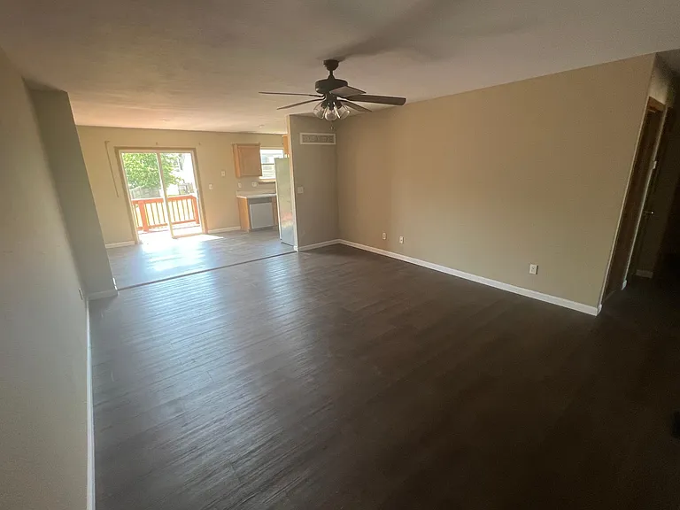 314 S Creekside Ct #314 — Photo 6