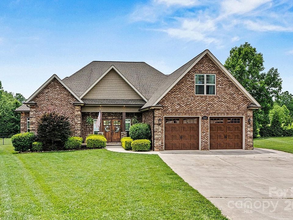 1st image of 5163 Meadow Park Ln