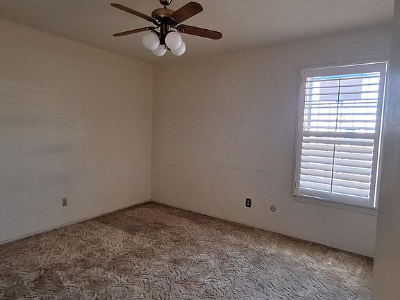 5th image of 9144 Lait Dr