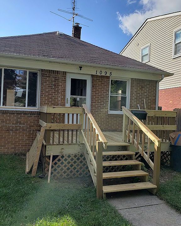 1st image of 1095 Mollno St
