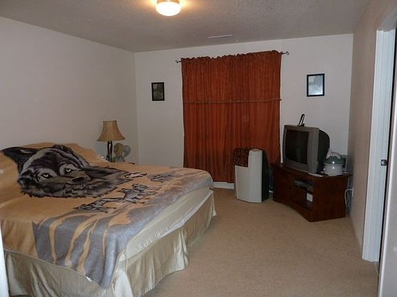 4th image of 4319 NE 125th Ave