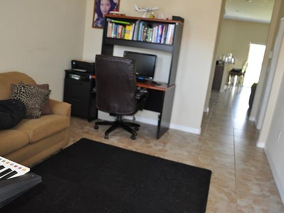 3rd image of 11265 Savannah Landing Cir