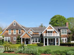 699 Hill St, Southampton, NY 11968