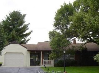 17803 Timber Ln, Hagerstown, MD 21740