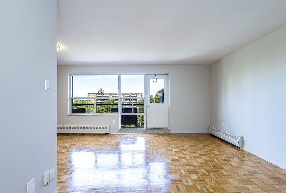 1st image of 150 Culford Rd