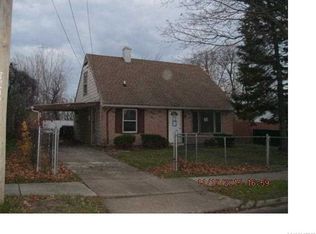 4388 Crescent Dr, Niagara Falls, NY