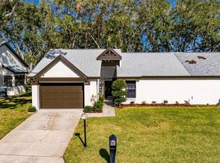1457 Pheasant Creek Dr, Palm Harbor, FL 34684