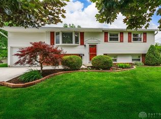 2707 Rockledge Trl, Dayton, OH 45430
