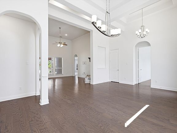 3rd image of 5409 Cheyenne Dr