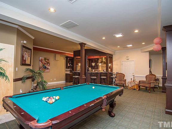 5th image of 3805 Cottonwood Dr