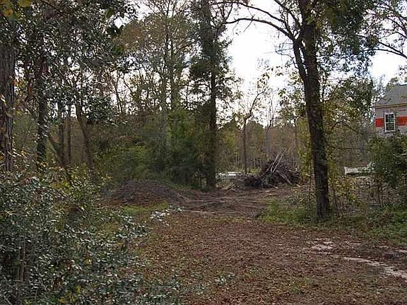 3rd image of 1953 N 24th Ave. N Lot 9 Cross Island